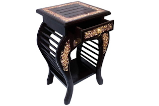 Wooden Mart Side Table